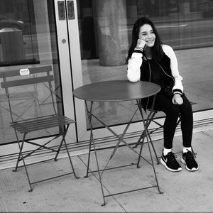 Meet your Posher, Kaprice